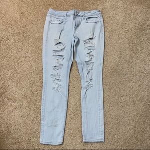 American Eagle Leigh Wash Size 12 Jeans